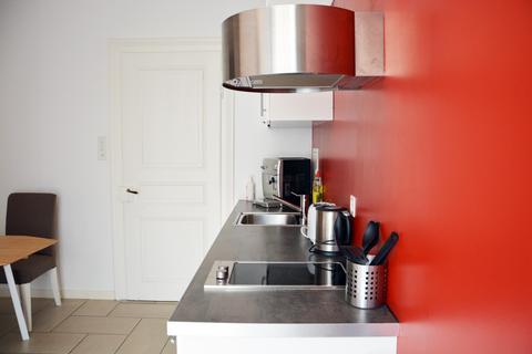 Apartment Unique Serviced Living @ Airport Line