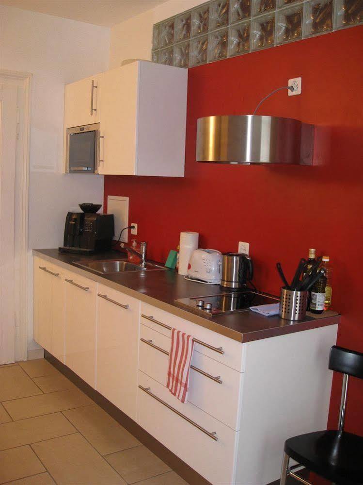 Unique Serviced Living @ Airport Line *