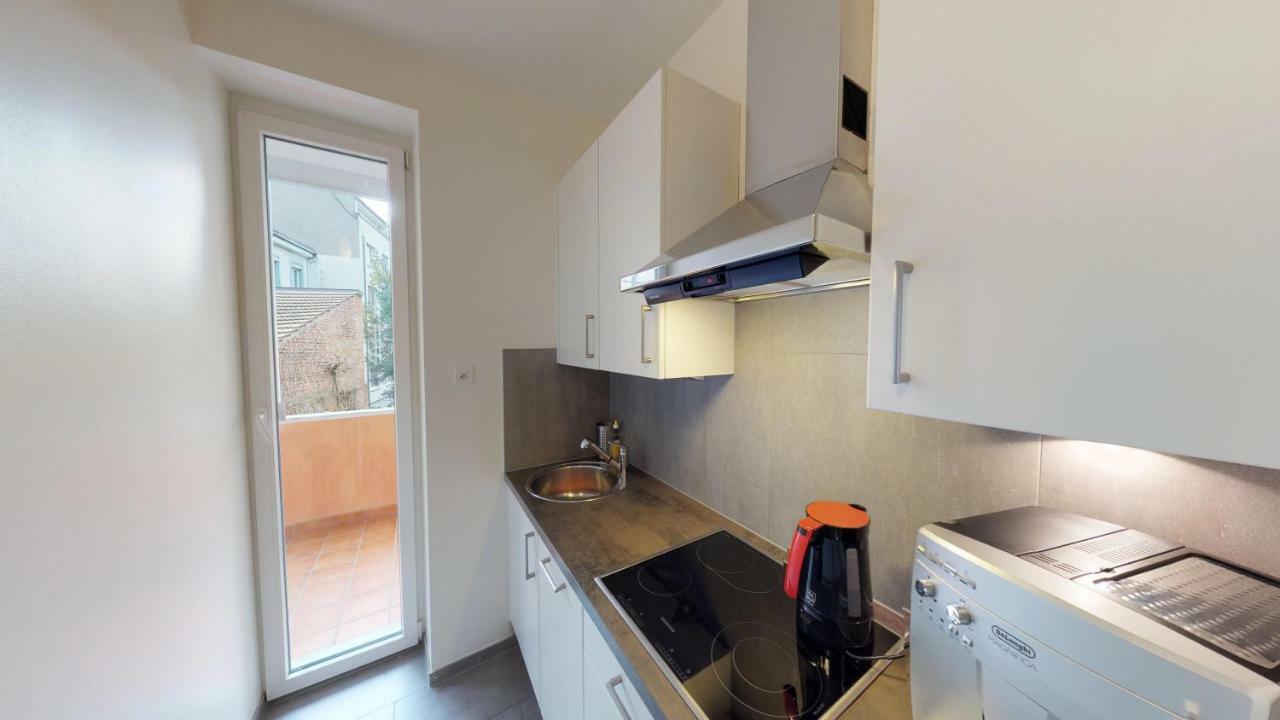 Apartment Unique Serviced Living @ Airport Line Basel