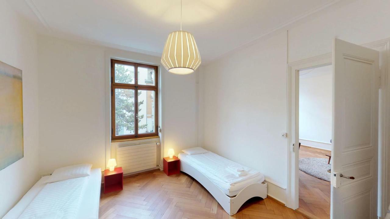 Apartment Unique Serviced Living @ Airport Line